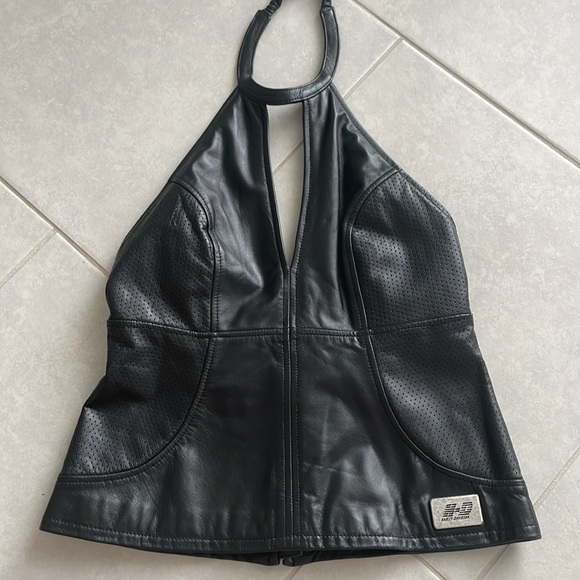 Women's Harley Davidson, leather halter top - Picture 5 of 12